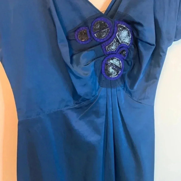 Vera Wang Lavender Label Royal Blue V-Neck Short Sleeve Dress 4 - Picture 11 of 13